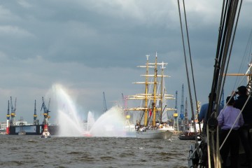 Hamburger Hafengeburtstag - Einlaufparade