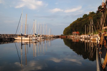 Abendstimmung im Hafen von Lohme