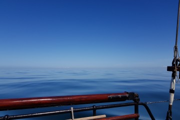 Jan Huygen auf einer spiegelglatten Nordsee