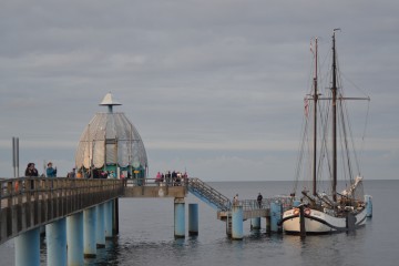 Jan Huygen mal wieder in Sellin... Aber dieses Mal an der anderen Seite an der Seebrücke.