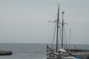 Jan Huygen im schönen Naturhafen Hammerhavn auf Bornholm