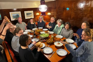 die fleissige Crew zum Auftakeln