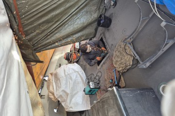 ein neues Luk fuers Turmzimmer